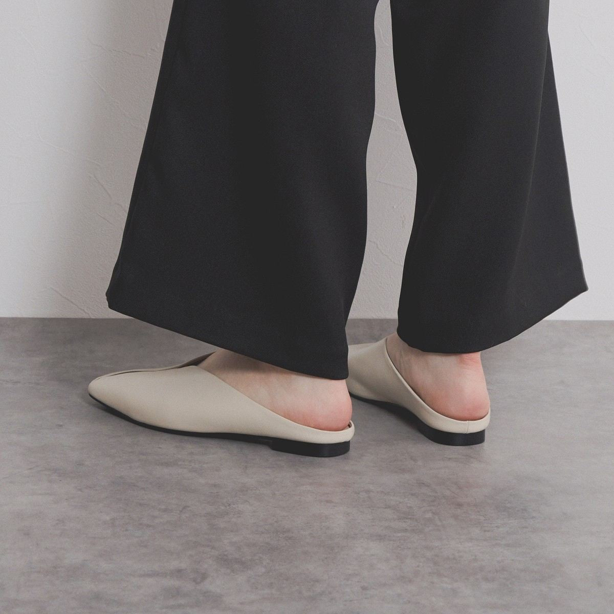 【SALE】スリットスクエアトゥミュール/554501