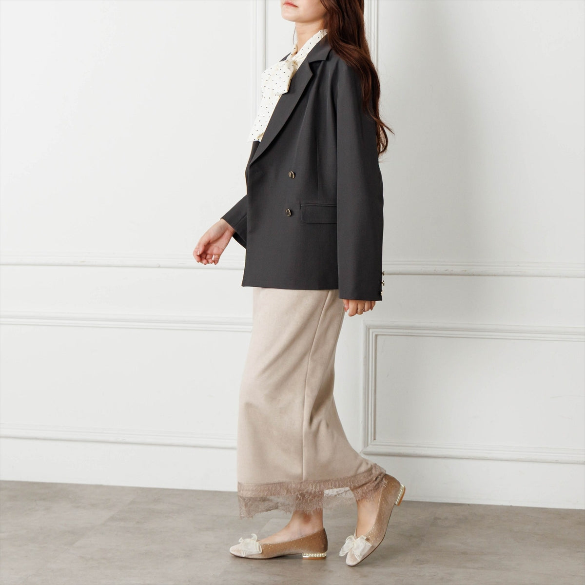《予約/9月下旬入荷予定》【26AW】チュールリボンフラットパンプス/564308