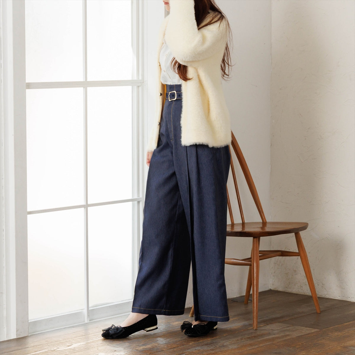 《予約/9月下旬入荷予定》【26AW】チュールリボンフラットパンプス/564308