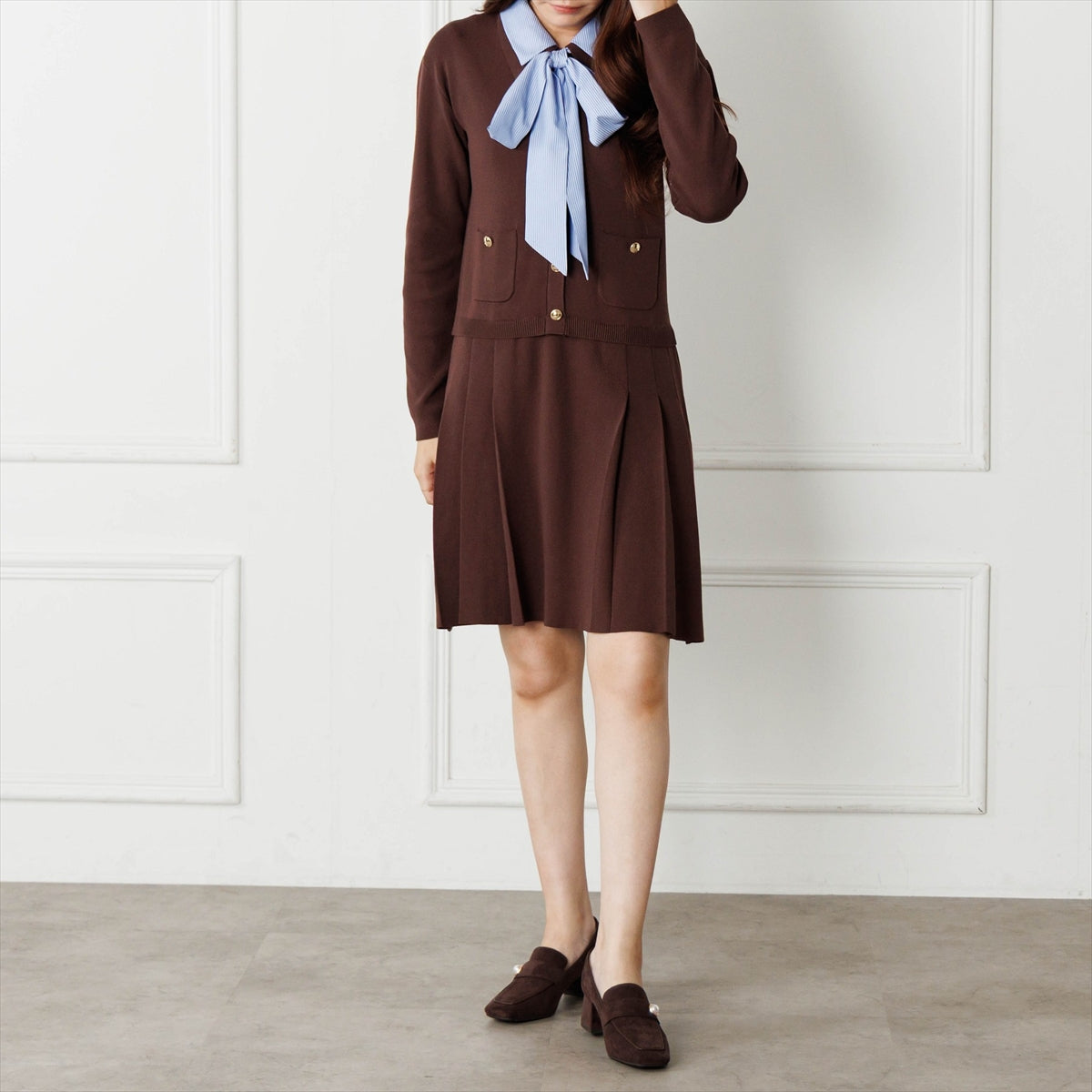 《予約/10月上旬入荷予定》【26AW】パールモチーフヒールローファー/564310