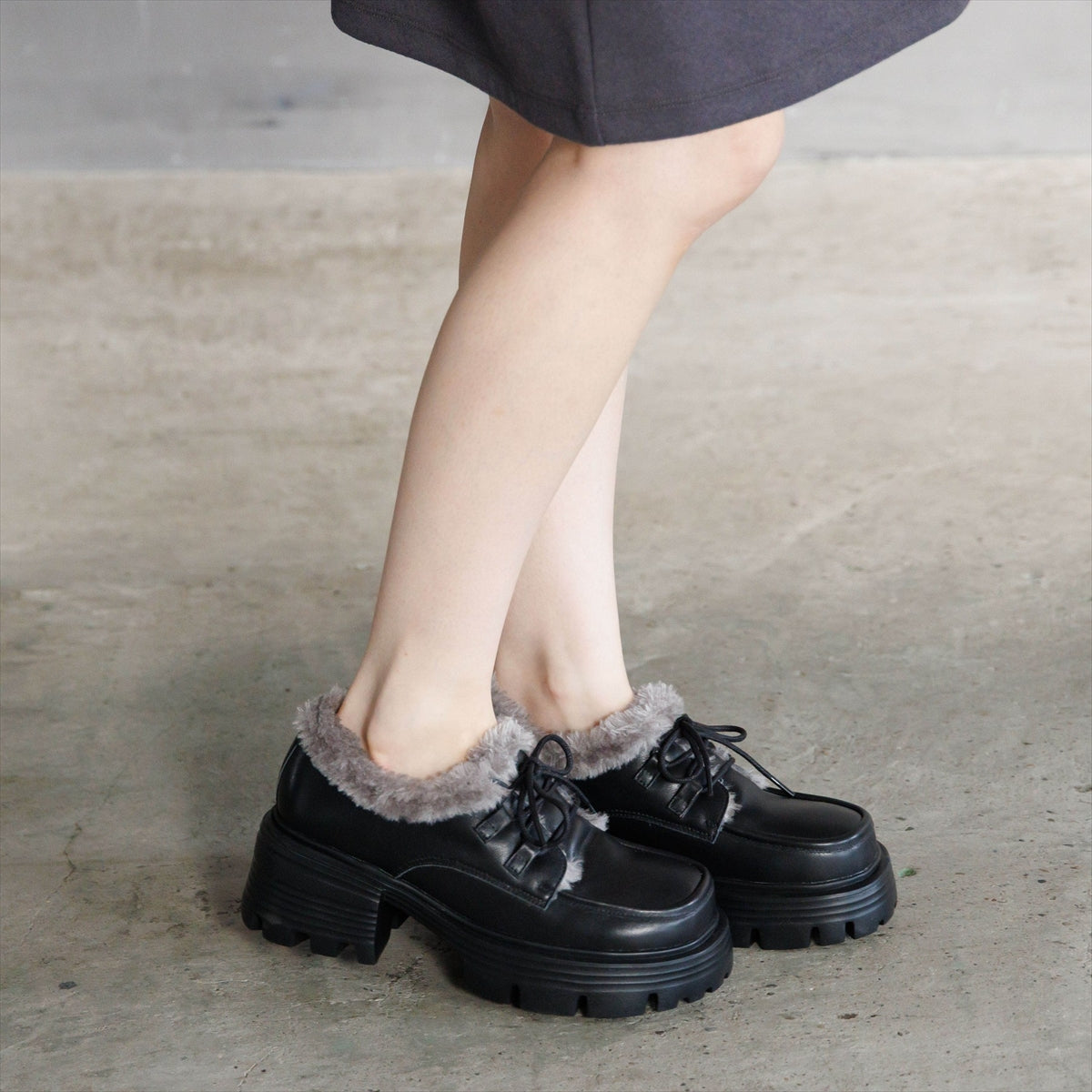 【26AW/WEB限定デザイン】ファーデザインレースアップシューズ/640019