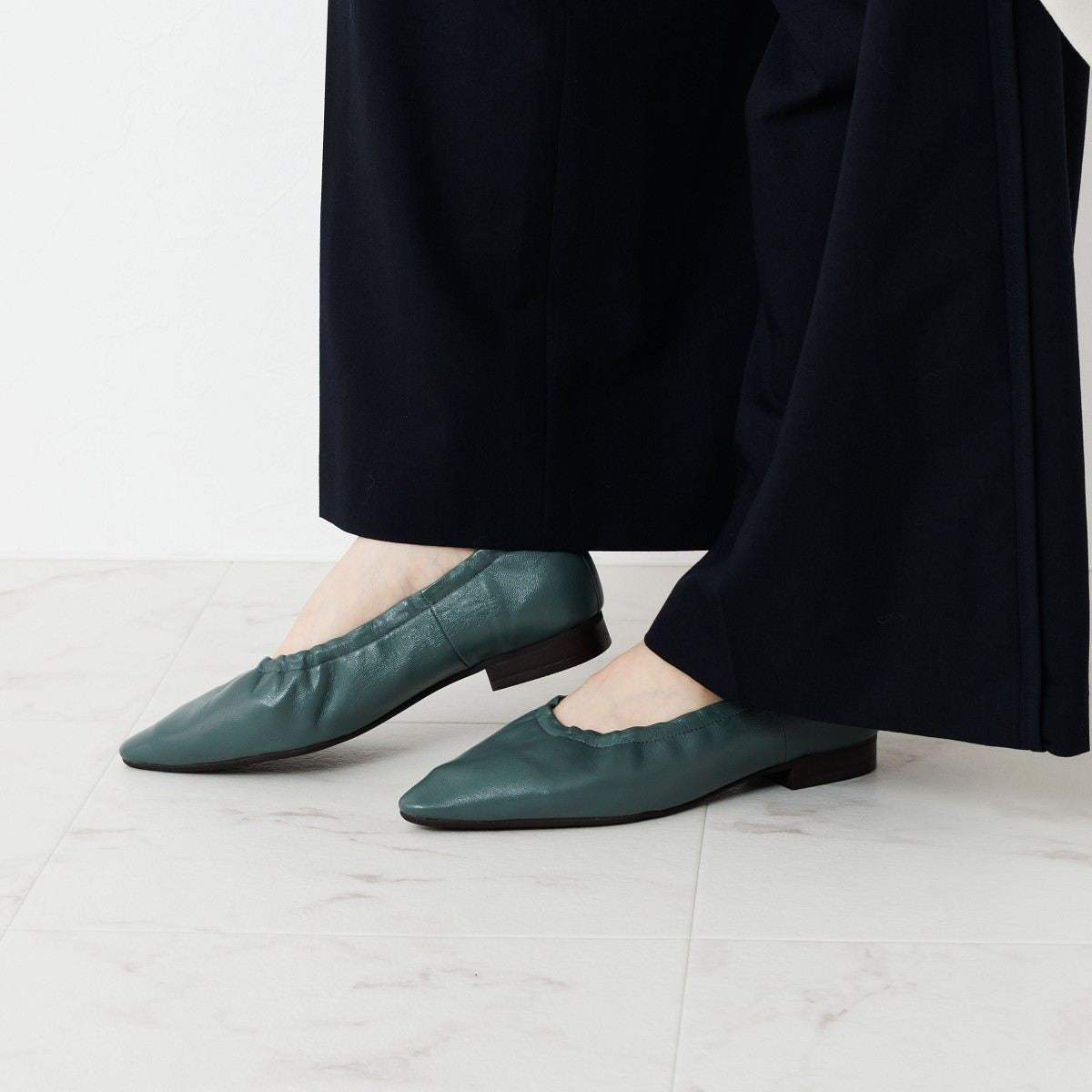 【SALE】シャーリングフラットパンプス/651302