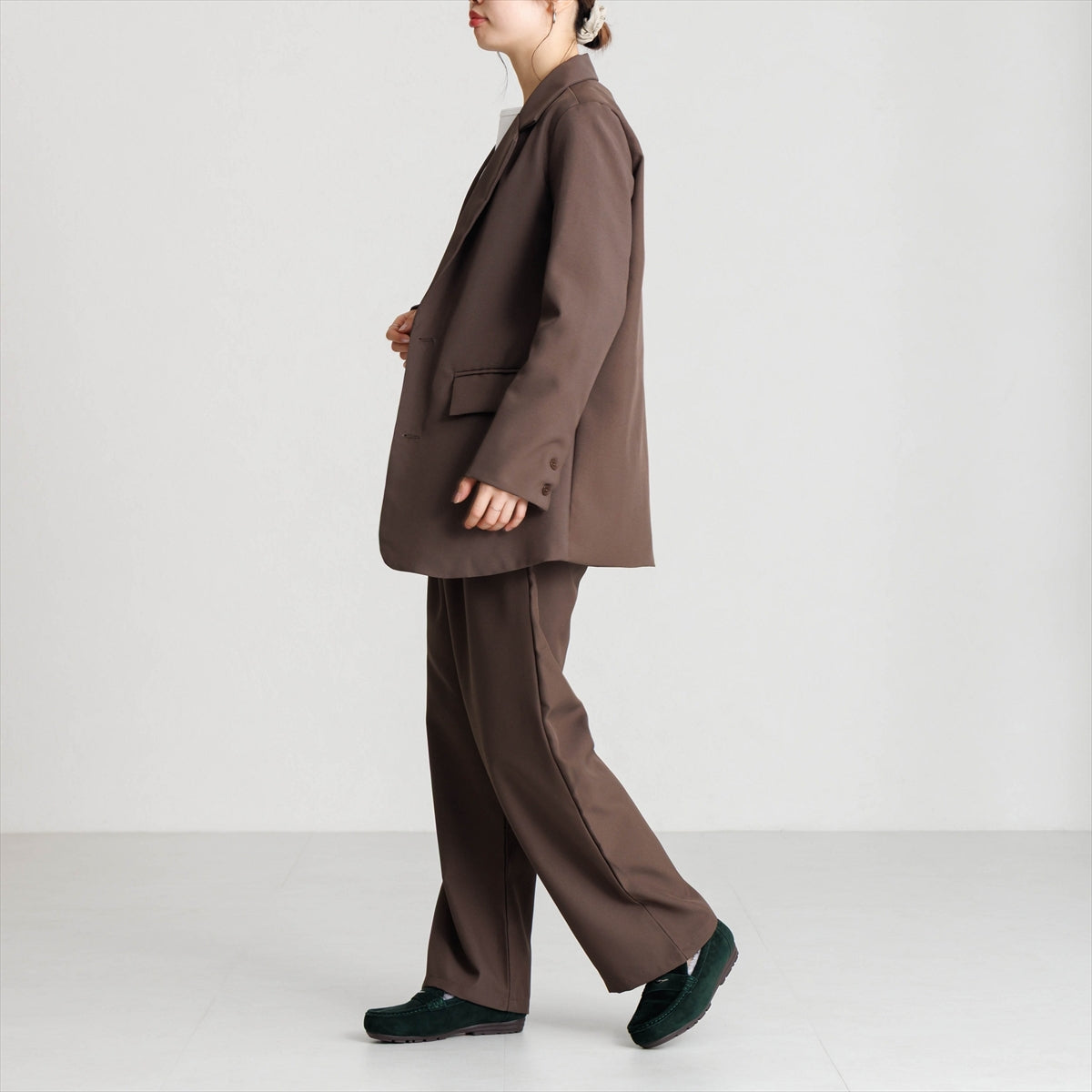 【26AW】メタルポイントふわふわモカシン/651332