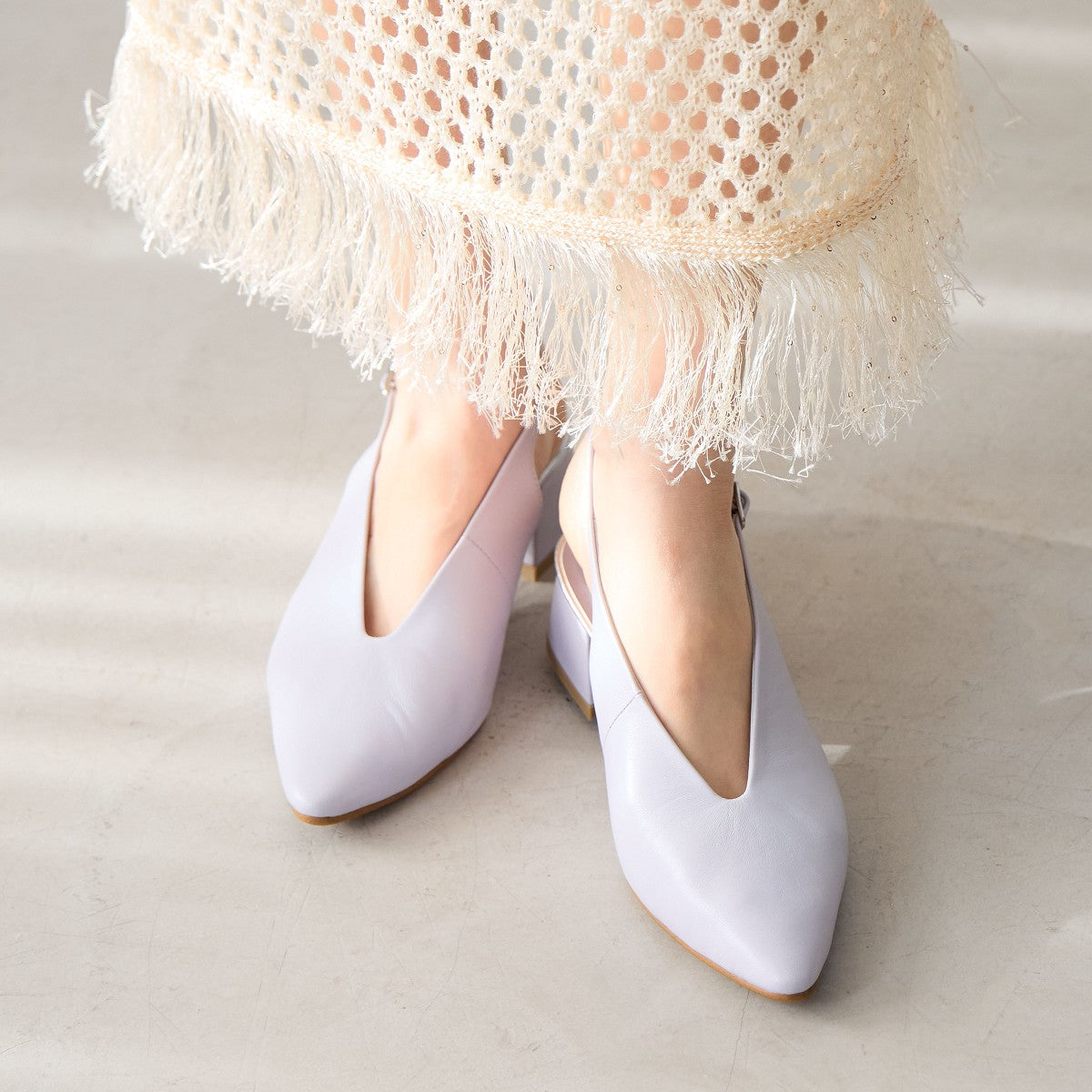 【SALE】Vカットスリングバックパンプス/651504