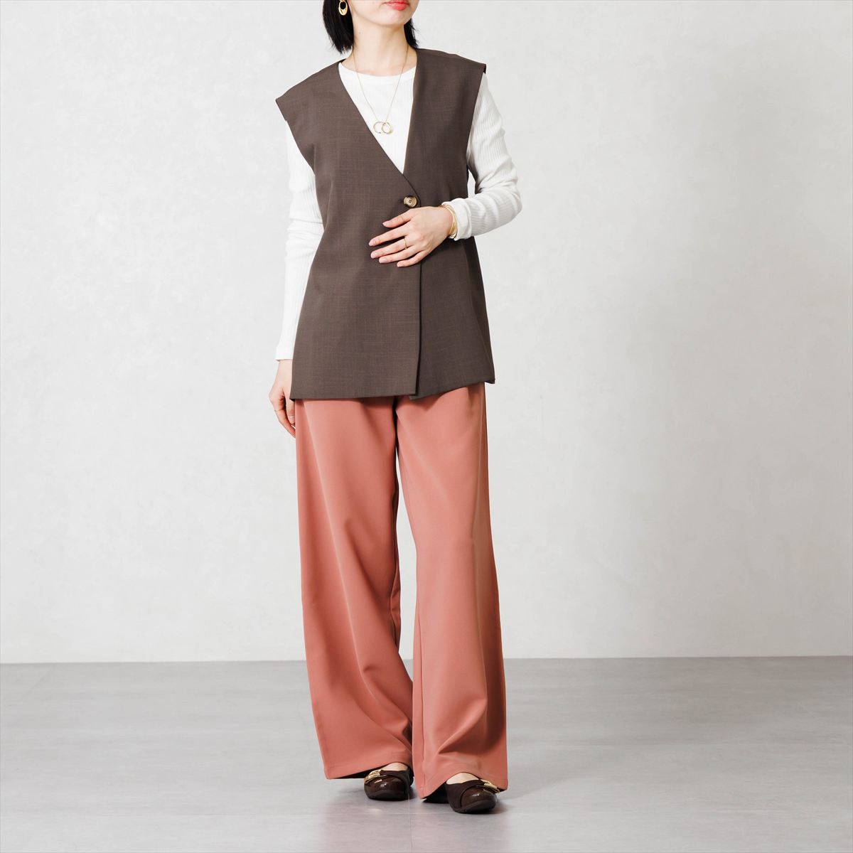 【26AW】メタルベルトスニーカーパンプス/653301