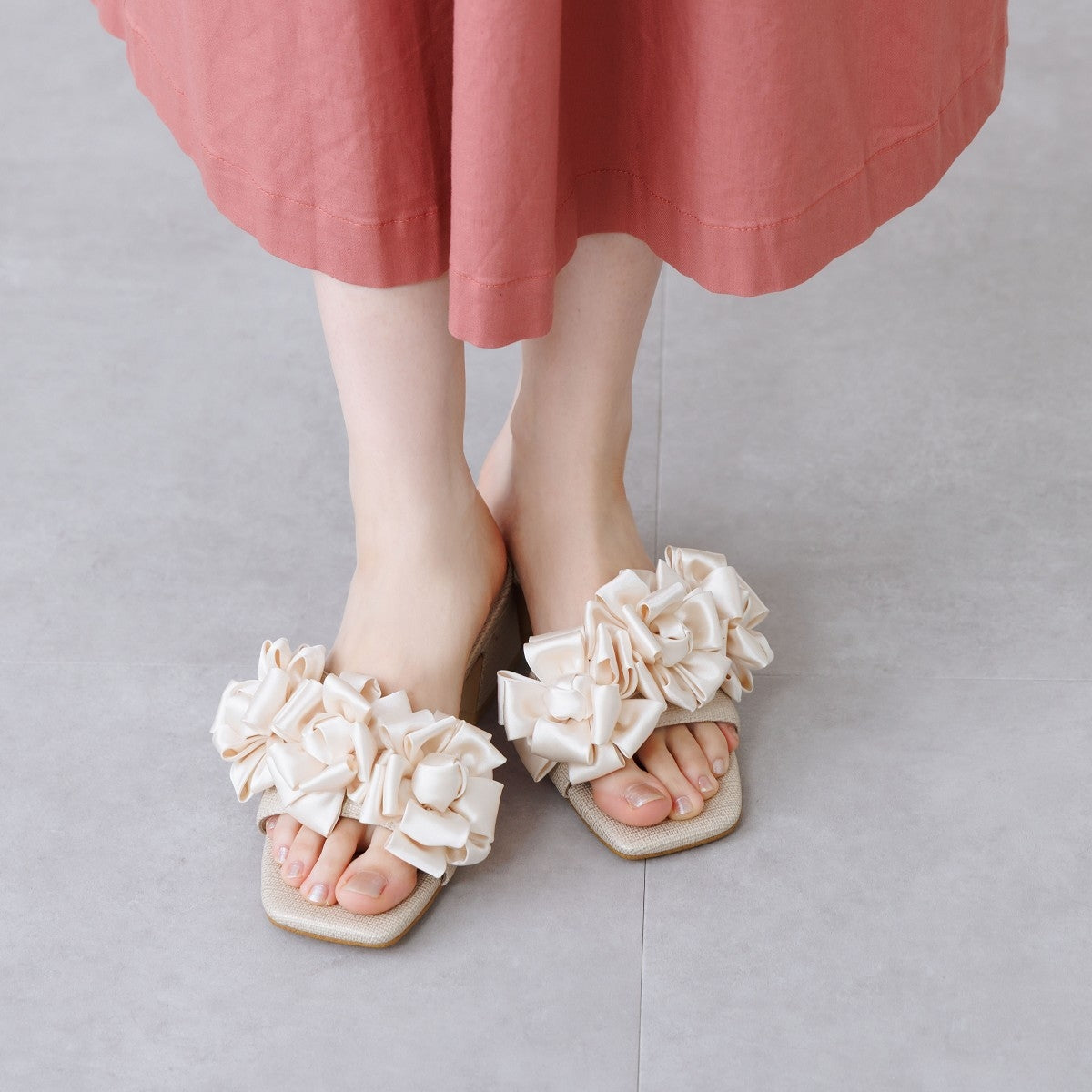 HANAE MORI×HIMIKO ハナエモリ フラワーフリルミュール サンダル コラボ アイボリー
