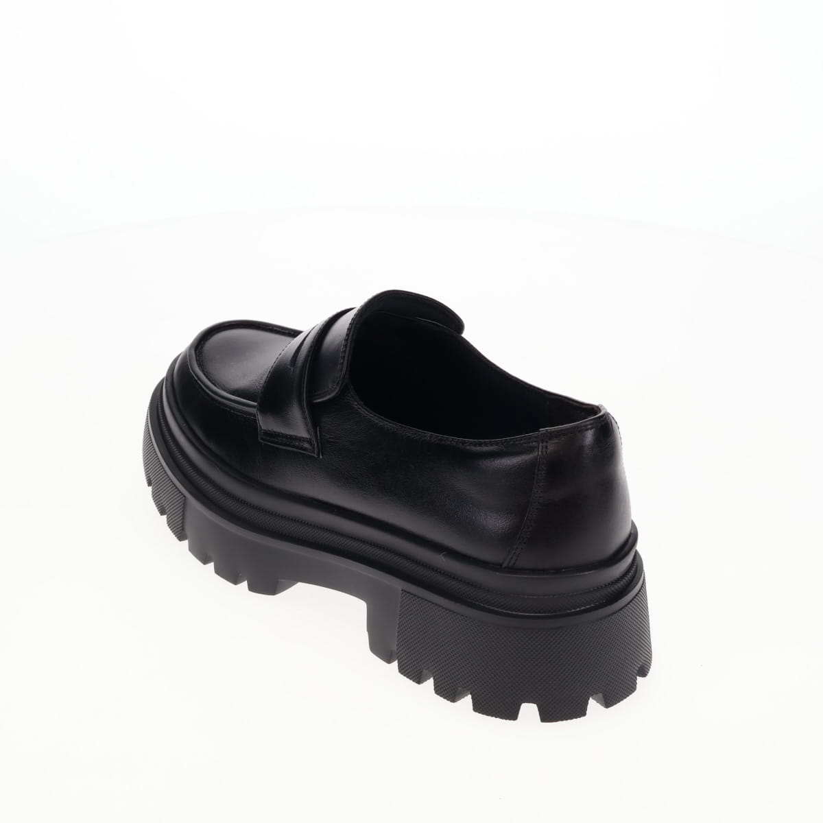 《予約/11月上旬入荷予定》【26AW】スニーカーソールローファー/661315