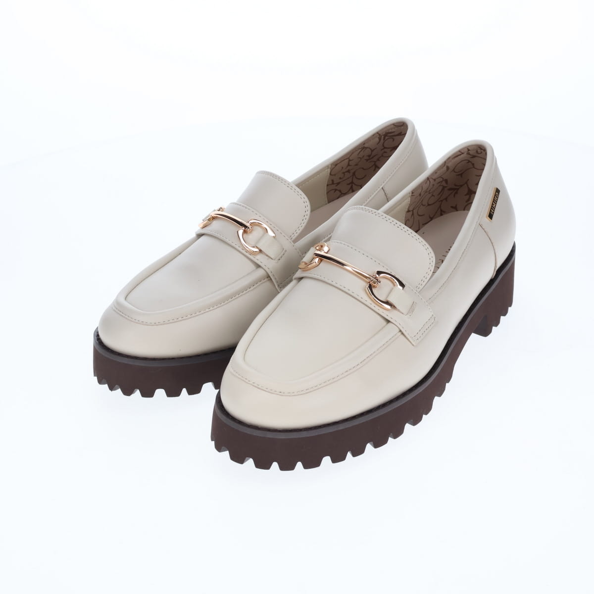 《予約/9月中旬入荷予定》【26AW】トラックソールビットローファー/661322