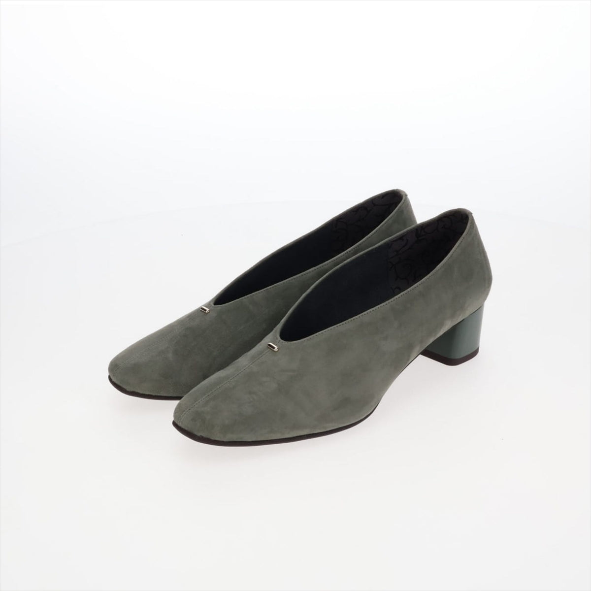 《予約/9月上旬入荷予定》【26AW】4cmヒールメタルポイントパンプス/661325