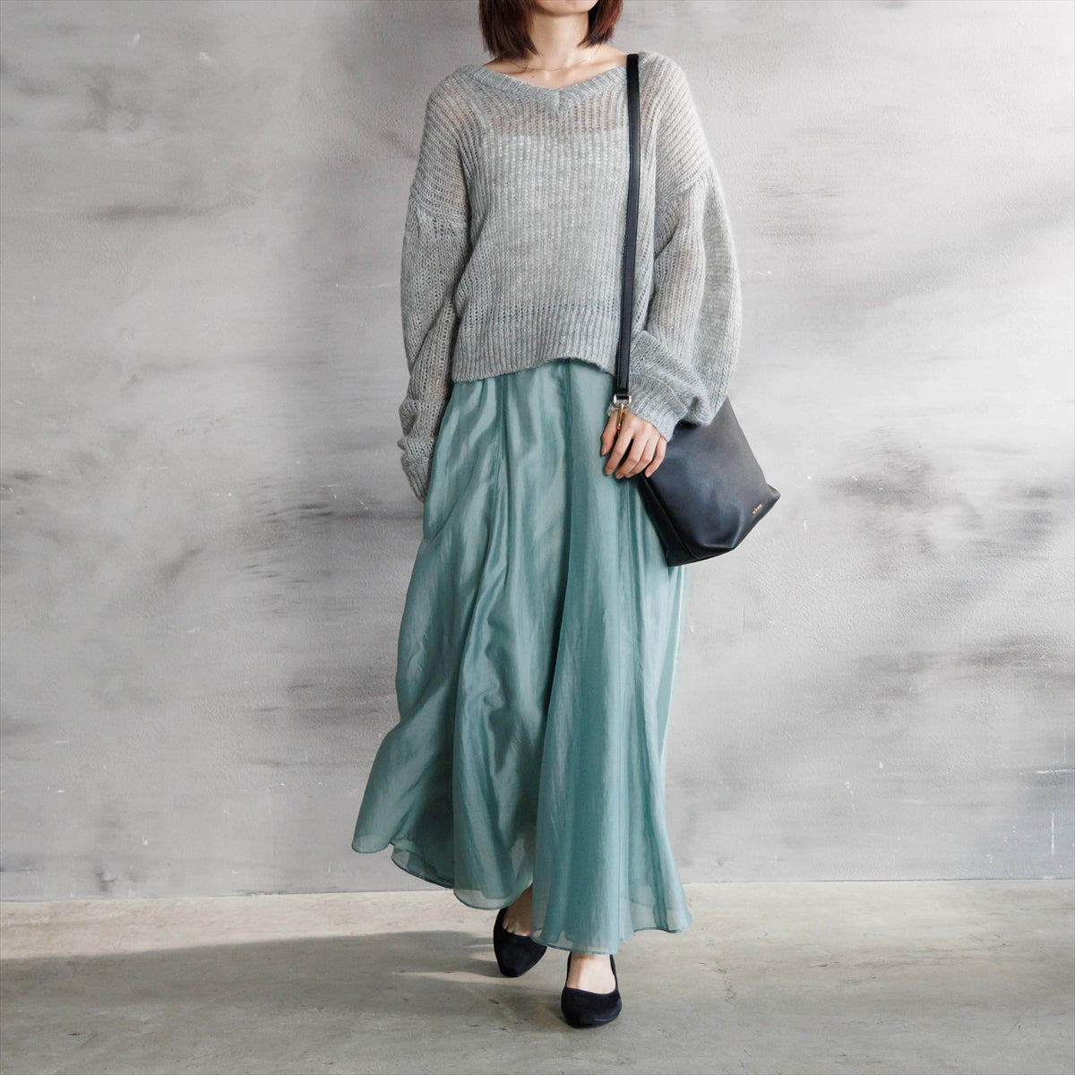 【26AW】4cmヒールスクエアトゥパンプス/661326