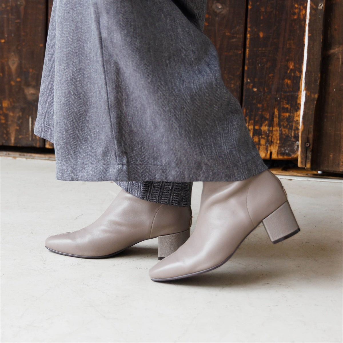 【26AW】バックジップシープレザーストレッチブーツ/661413