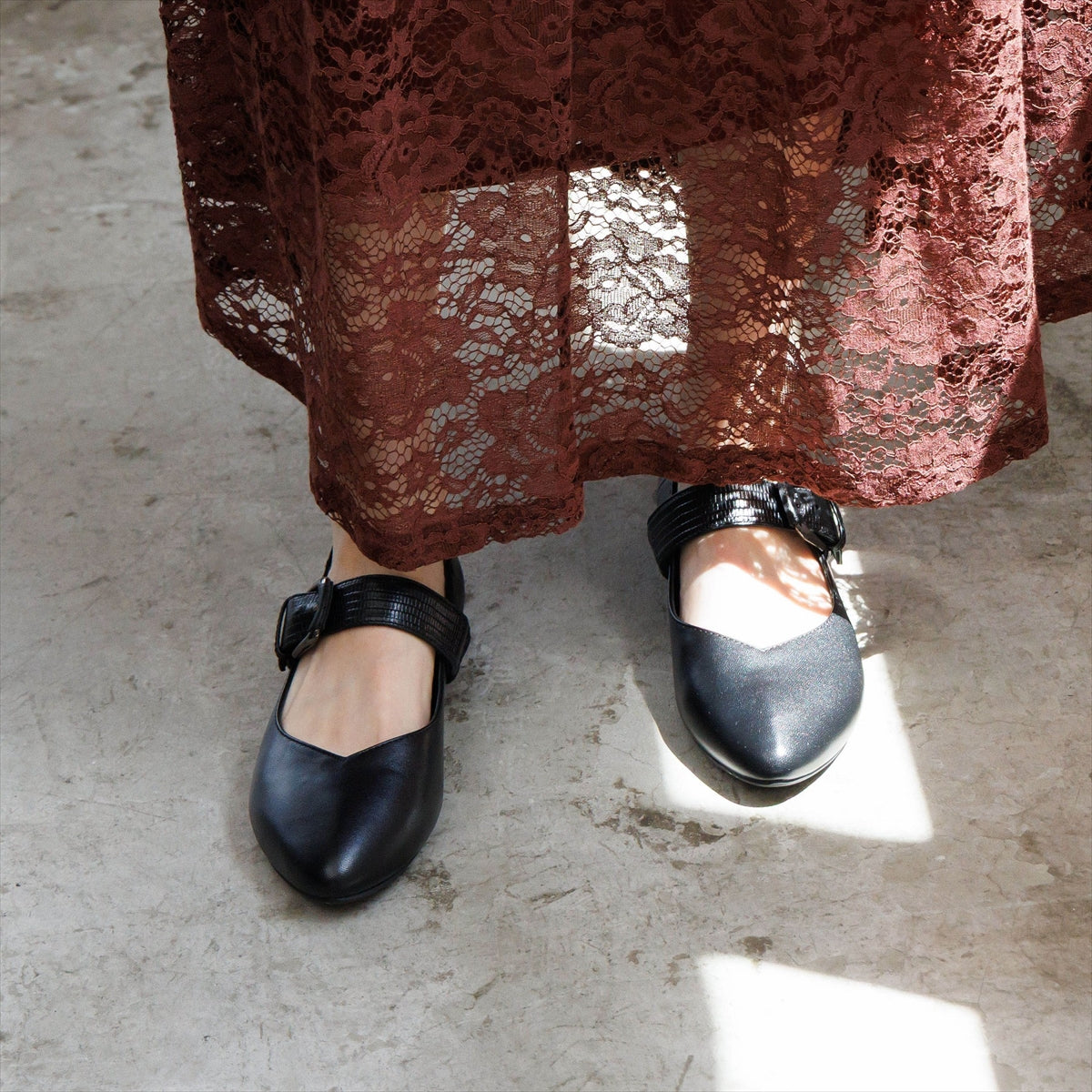 【26AW】2WAYベルトデザインバブーシュ/663302