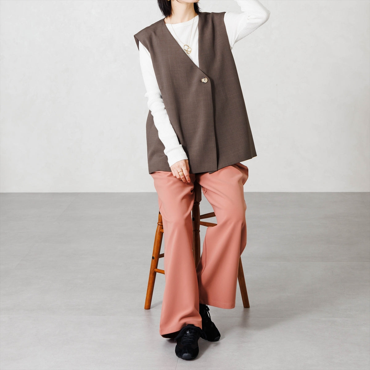 【26AW】2WAYレースフラットスニーカー/667102