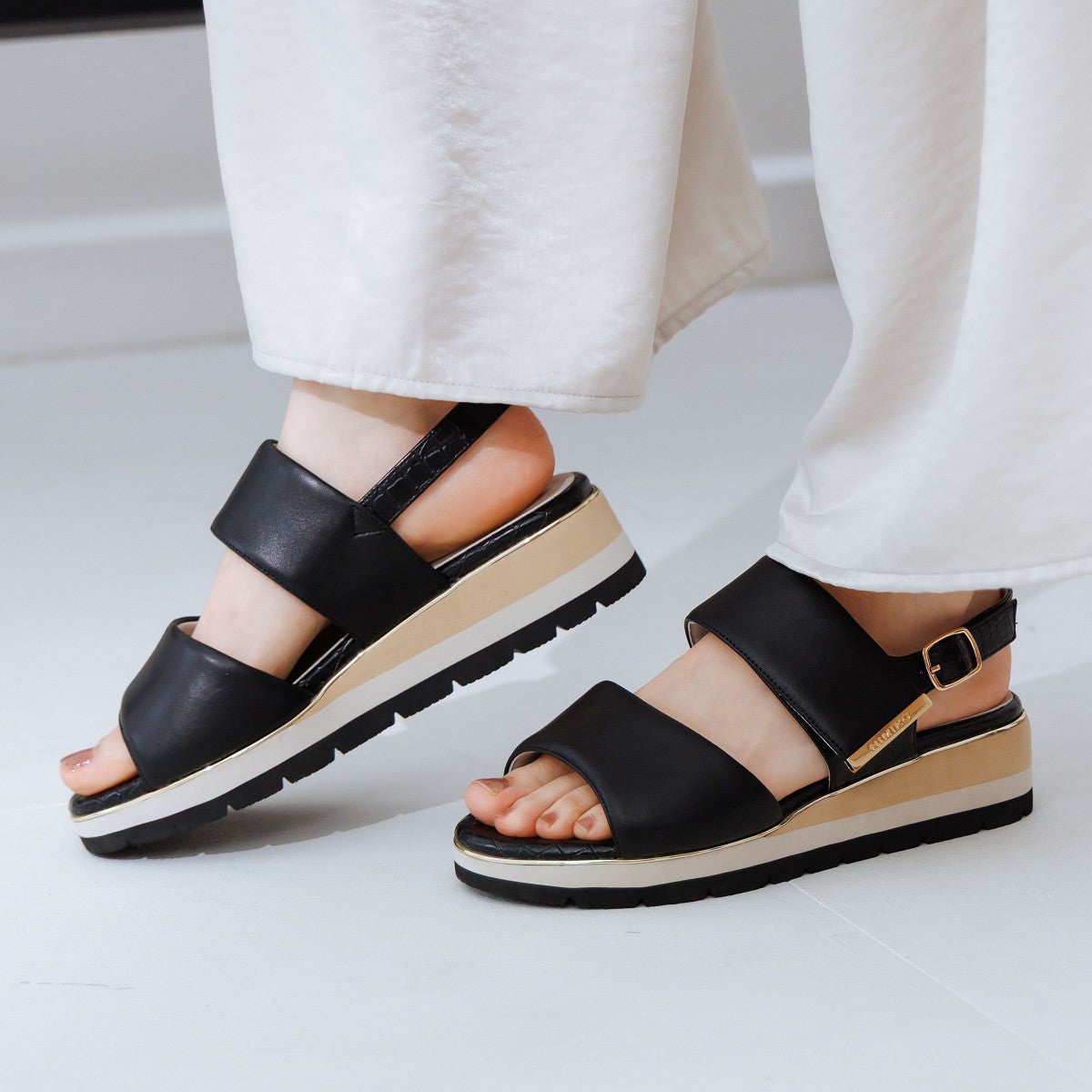 【SALE】ソフトシープパデットサンダル/661233