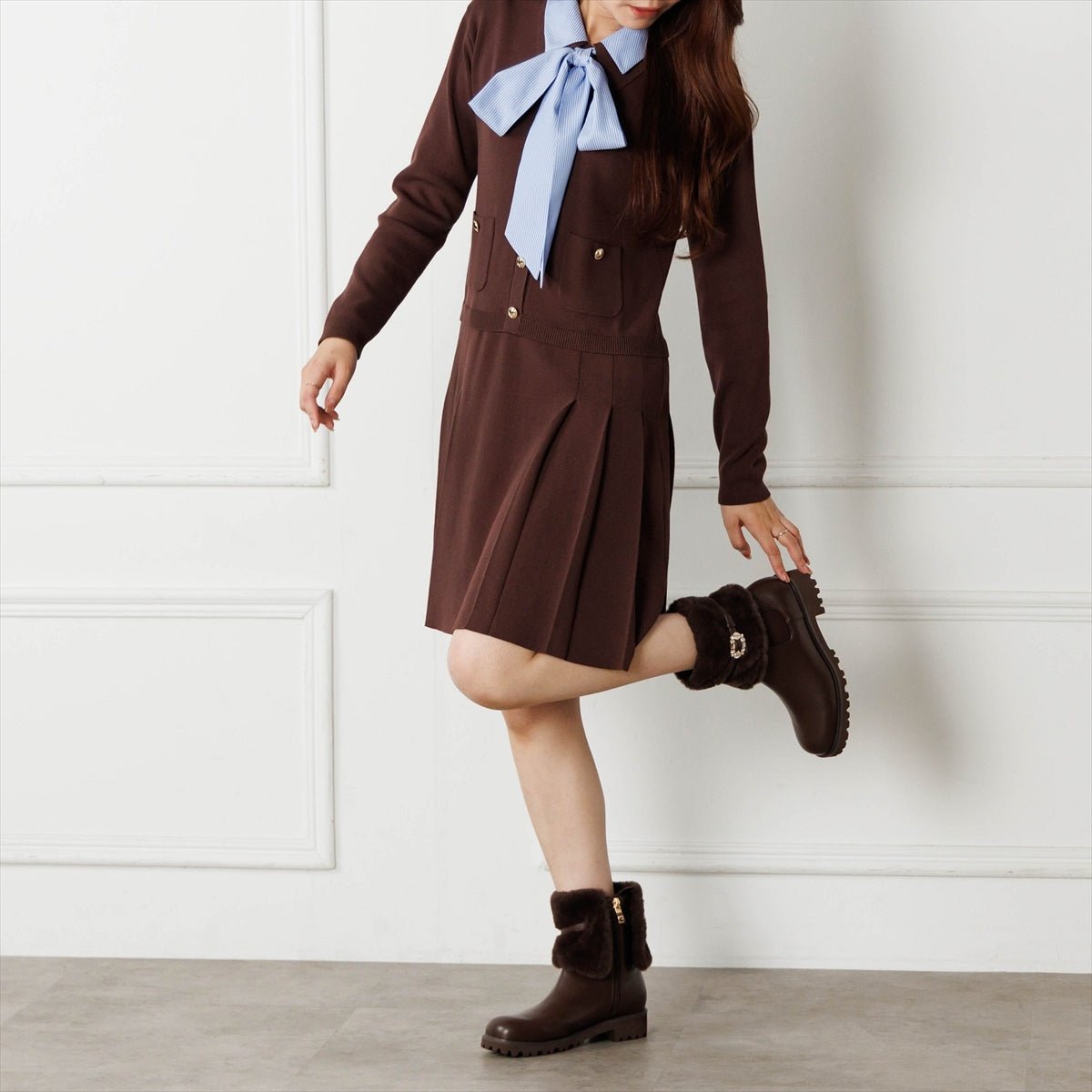 《予約／11月上旬入荷予定》【26AW】フラッフィーファー4WAYチェルシーブーツ/564402