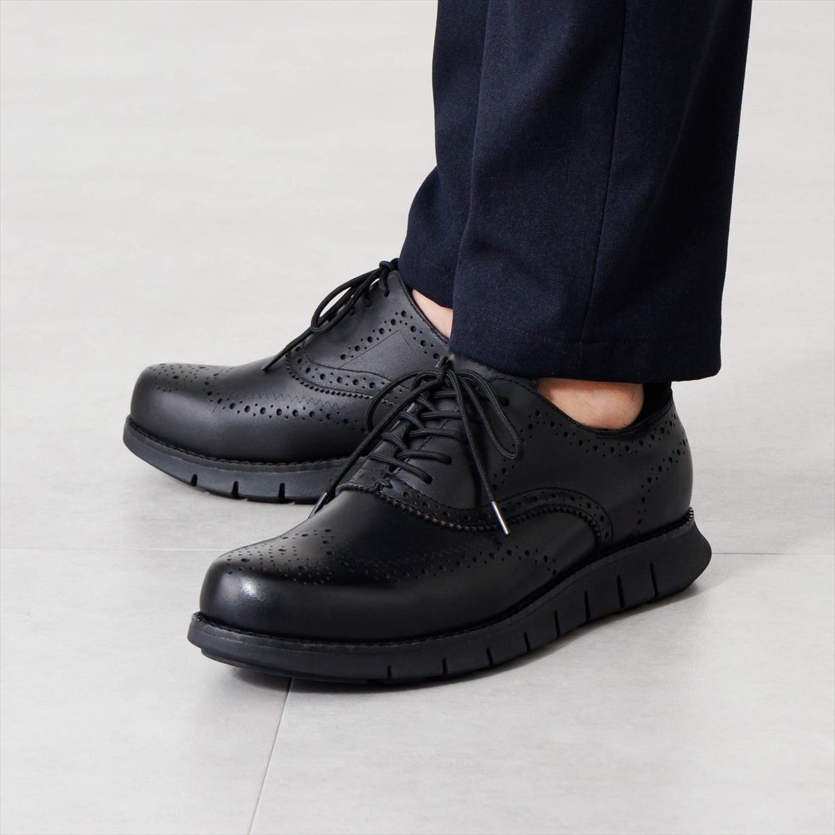 【26AW】【瞬間フィット】メンズハンズフリーウィングチップオックスフォード/607103