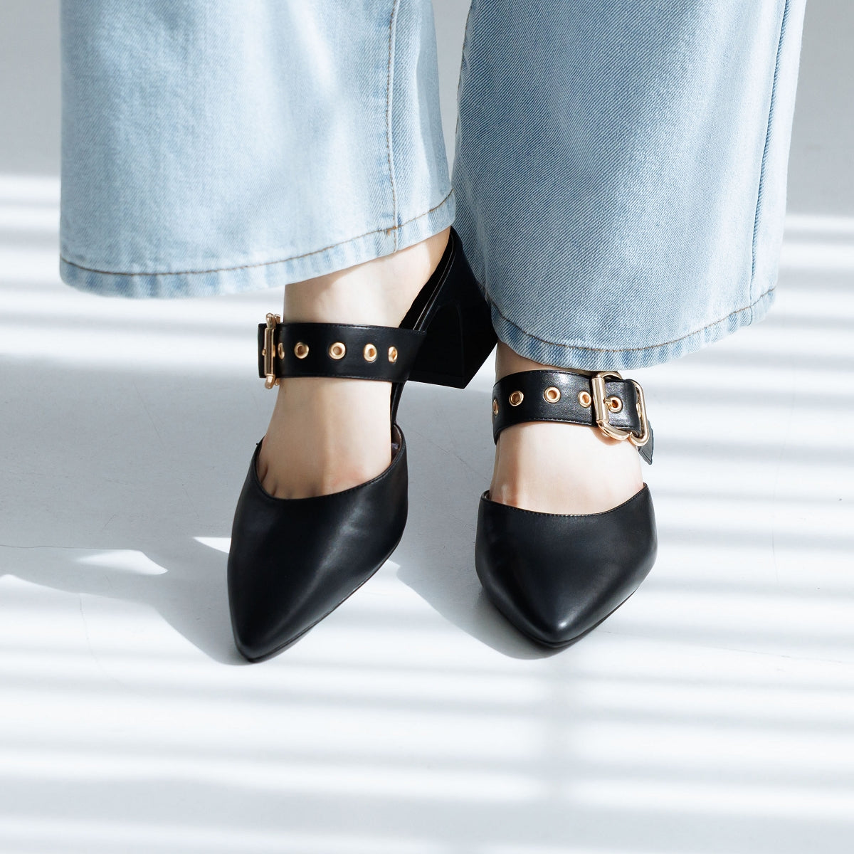 【26SS／WEB限定デザイン】メタルアクセントミュールパンプス/640012