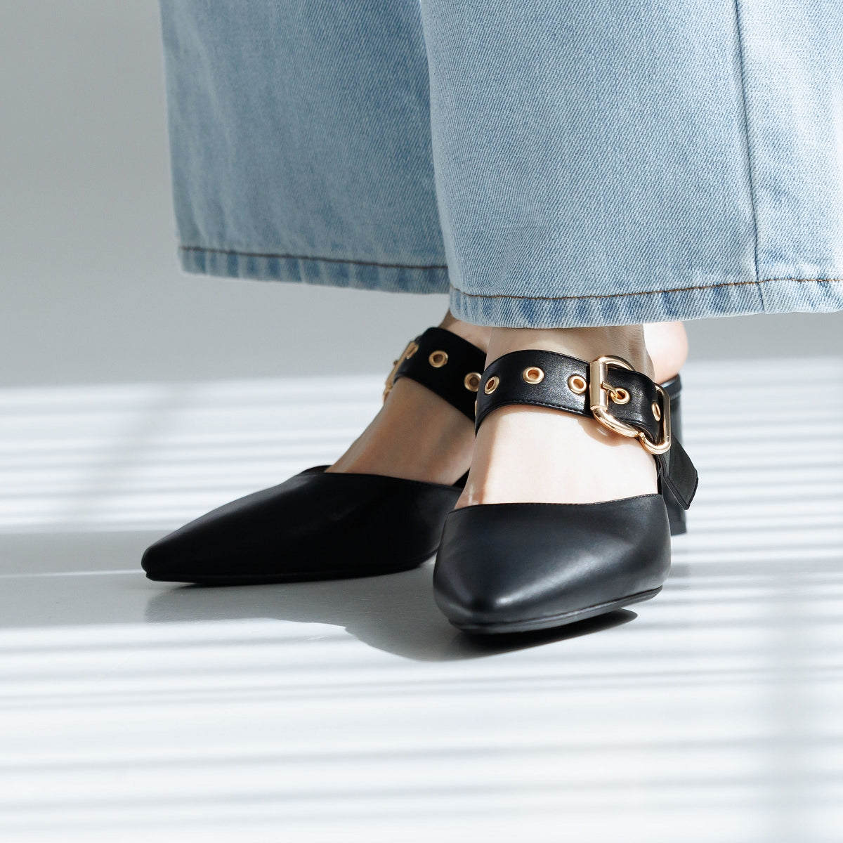 【26SS／WEB限定デザイン】メタルアクセントミュールパンプス/640012