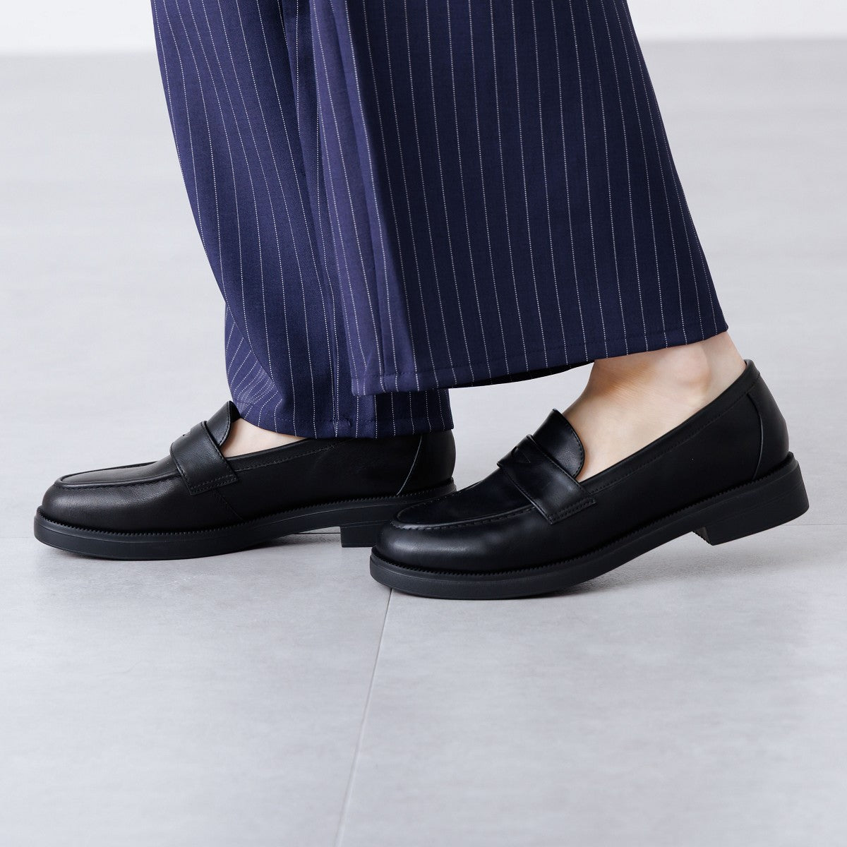 《一部予約/7月上旬入荷予定》【26SS／WEB限定デザイン】ふわかるローファー/640015
