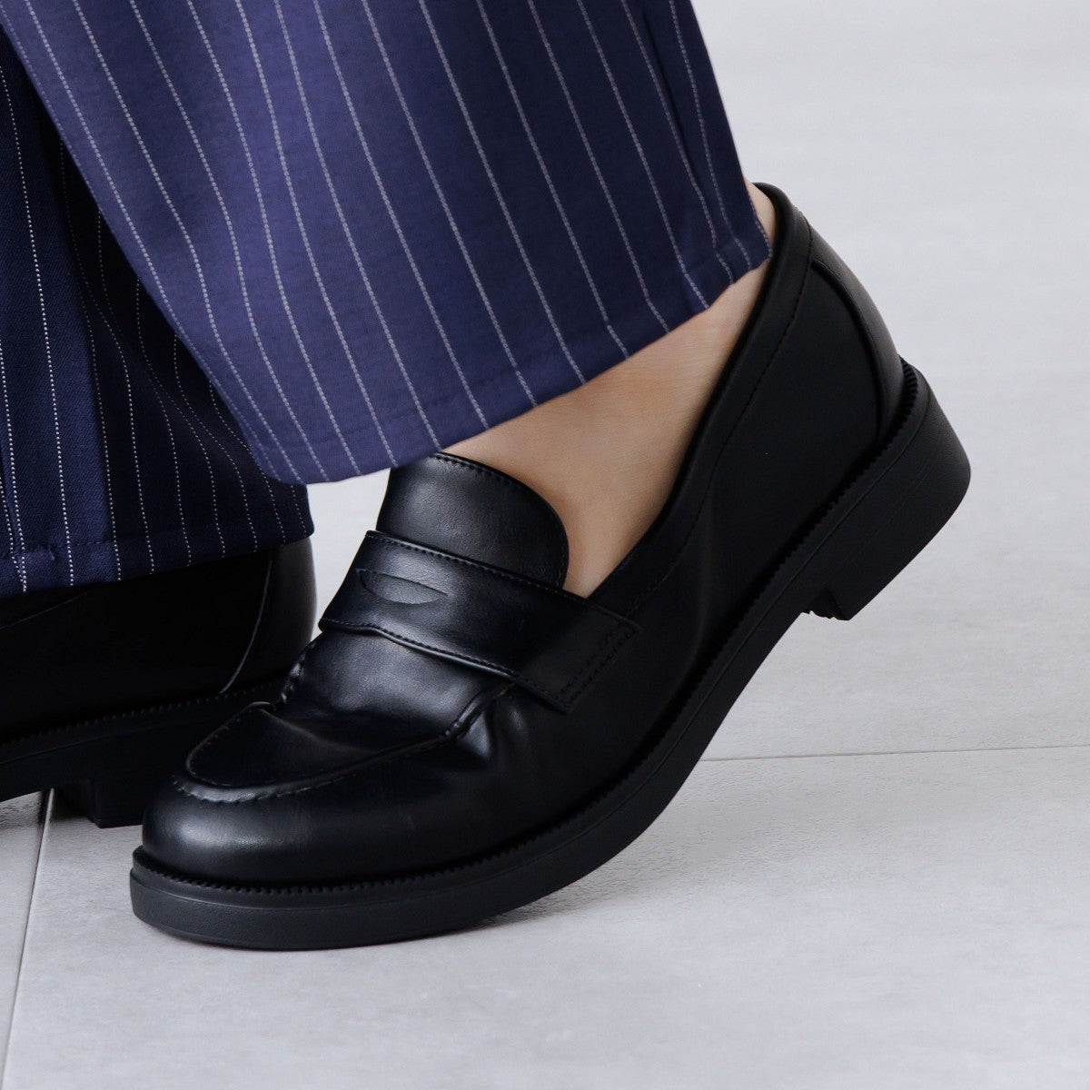 《一部予約/7月上旬入荷予定》【26SS／WEB限定デザイン】ふわかるローファー/640015