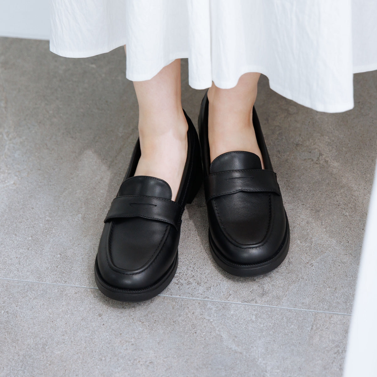 《一部予約/7月上旬入荷予定》【26SS／WEB限定デザイン】ふわかるローファー/640015