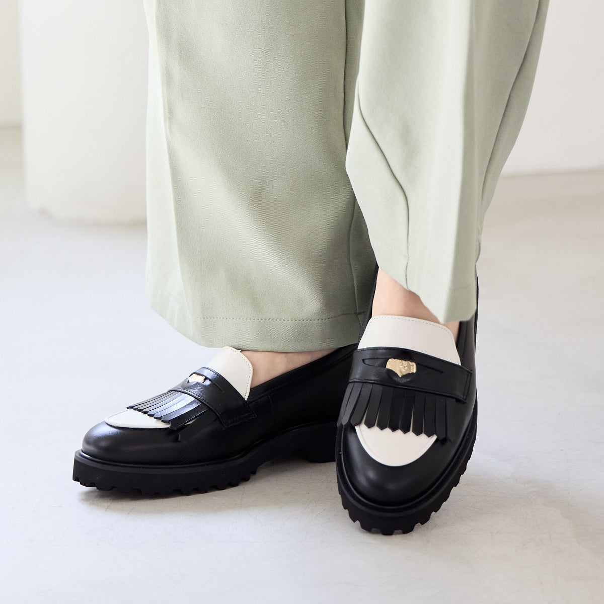 【SALE】トラックソールコインローファー/641304
