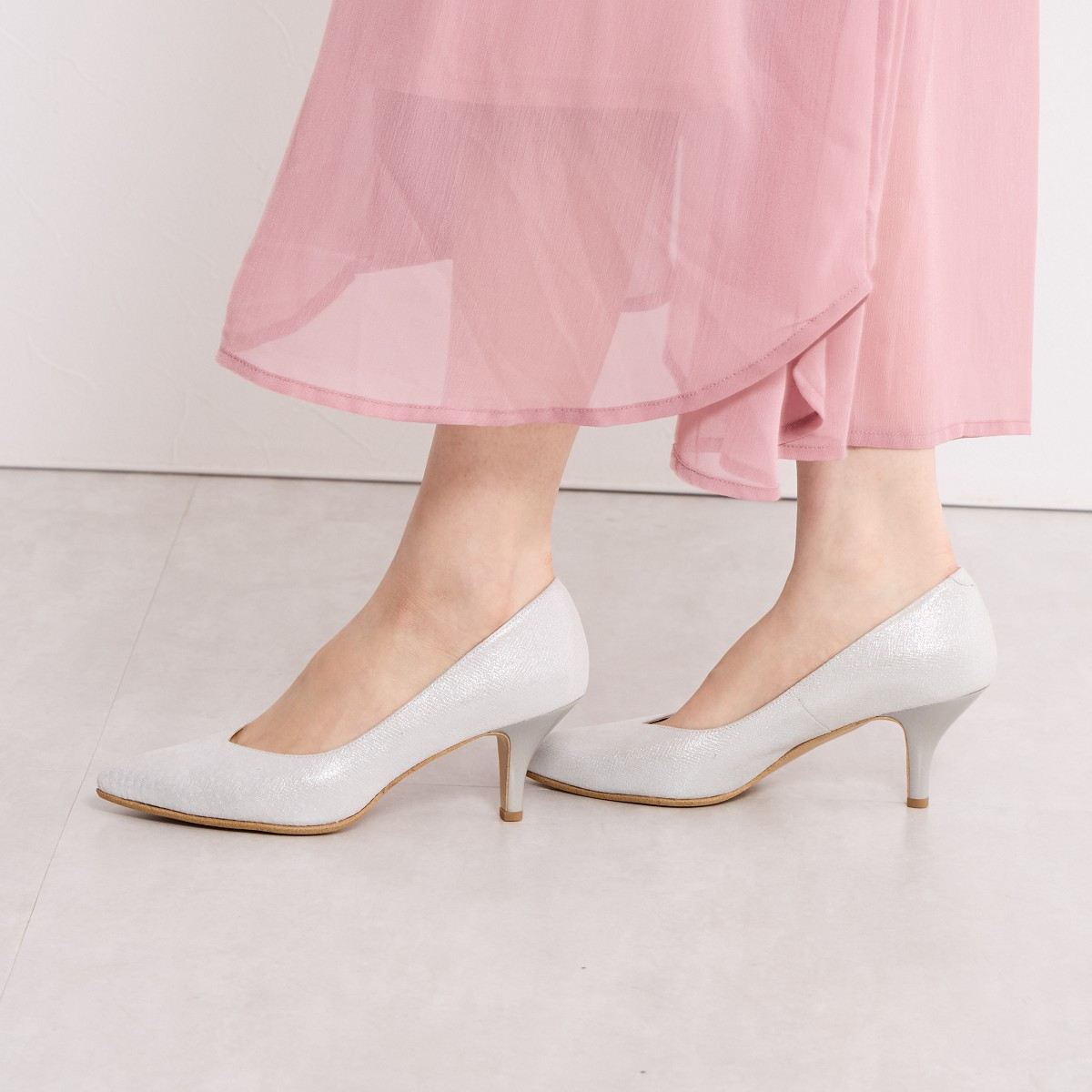 【SALE】ポインテッドトゥパンプス/743102
