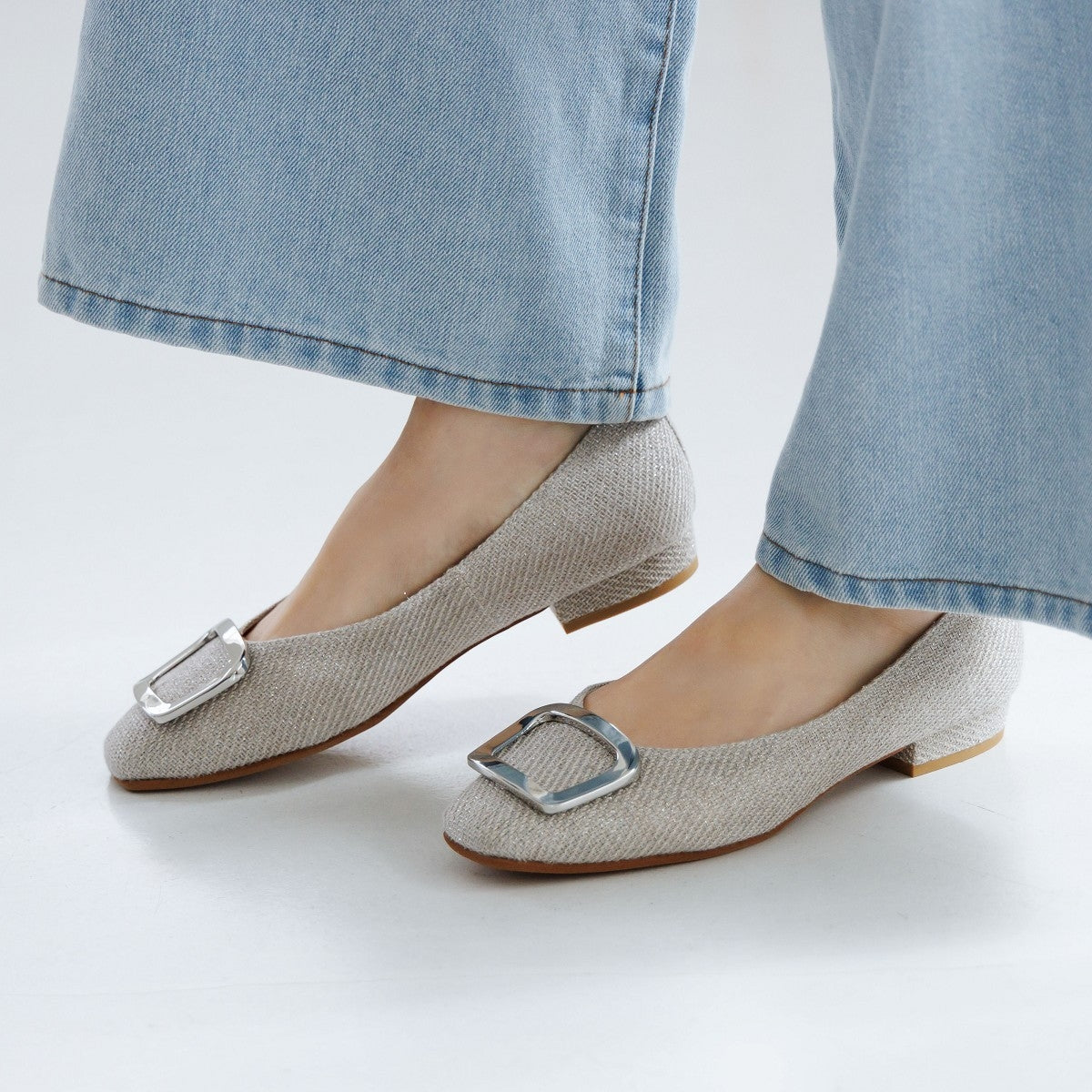 【SALE】スクエアバックルローヒールパンプス/751110