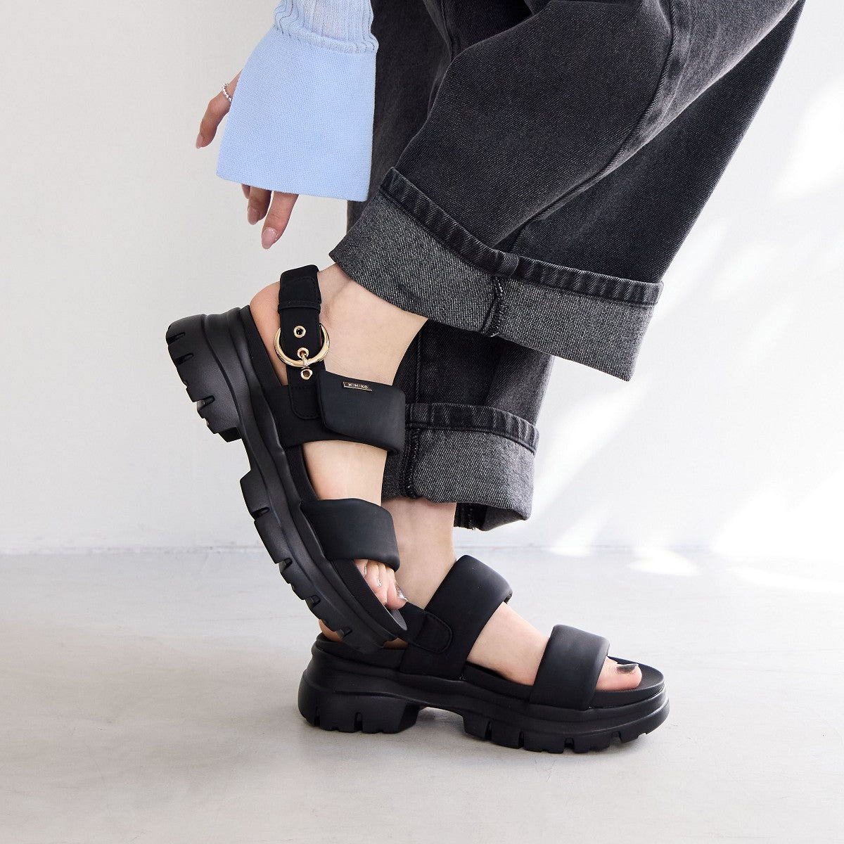 【SALE】厚底パデットサンダル/651201