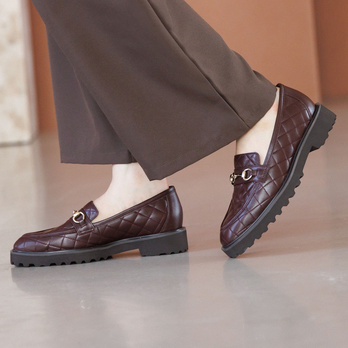 【SALE】トラックソールキルティングビットローファー/651324