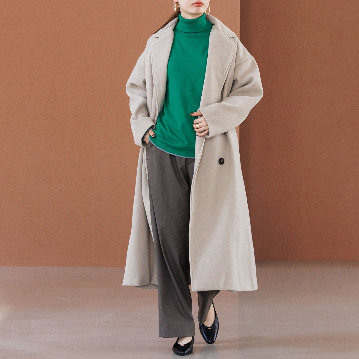 【26AW】メタルポイントフラットパンプス/651326