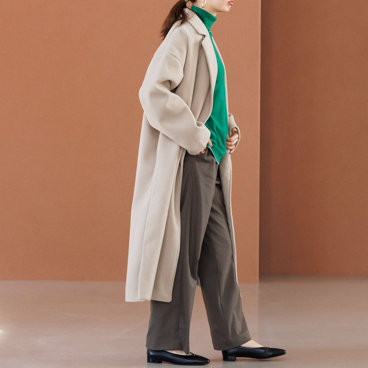 【26AW】メタルポイントフラットパンプス/651326