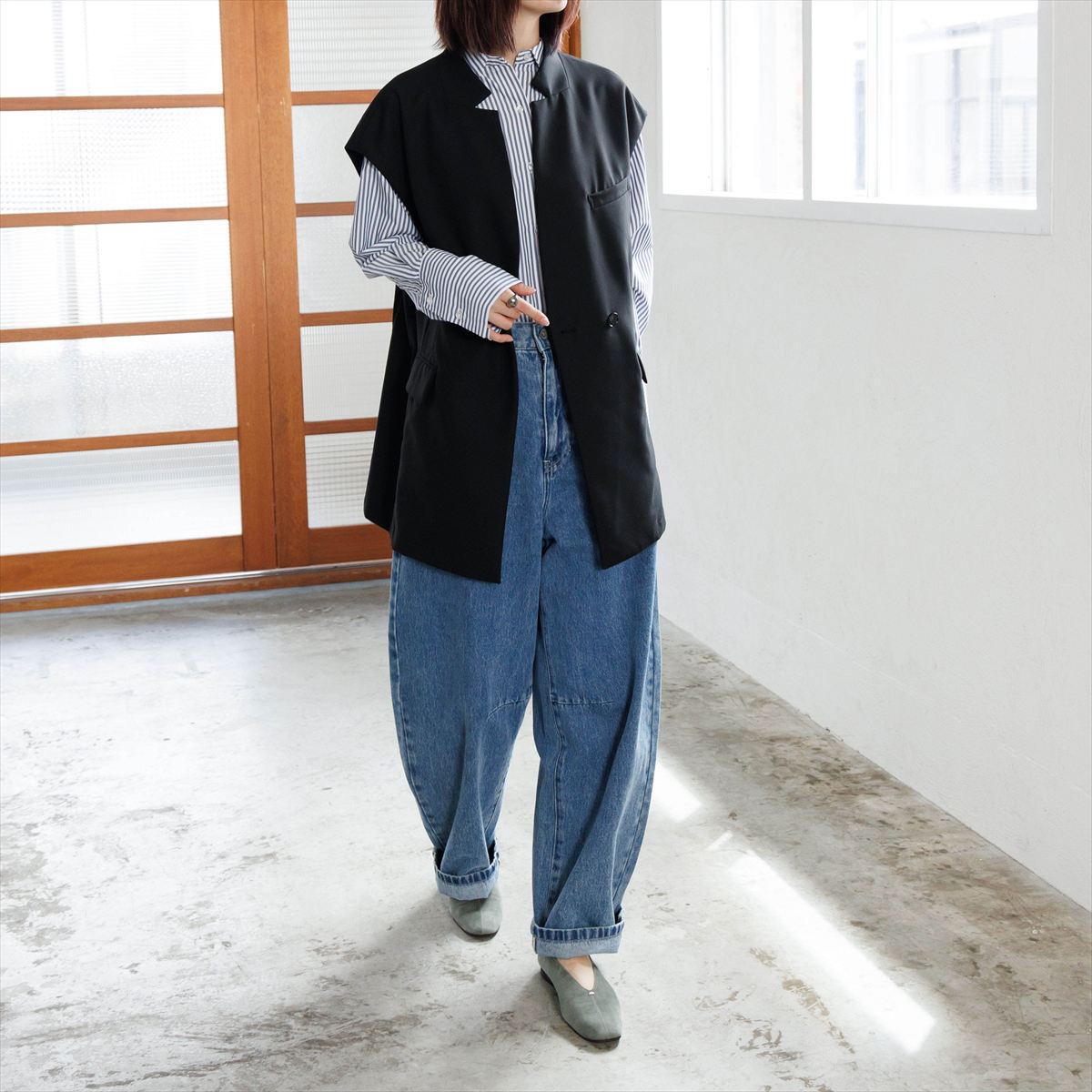 【26AW】メタルポイントフラットパンプス/651326