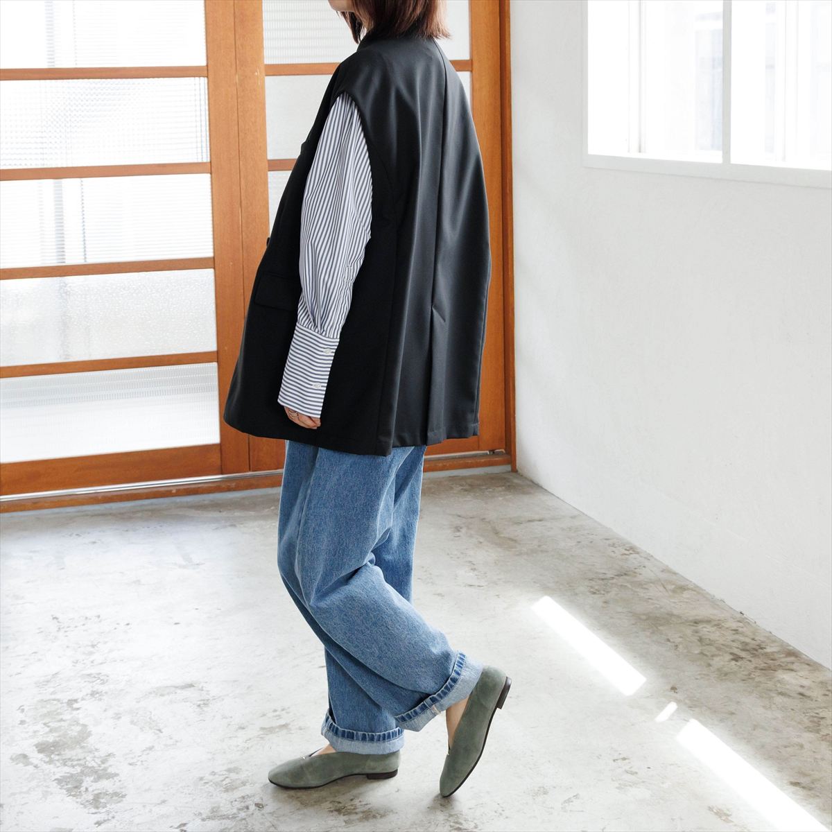【26AW】メタルポイントフラットパンプス/651326
