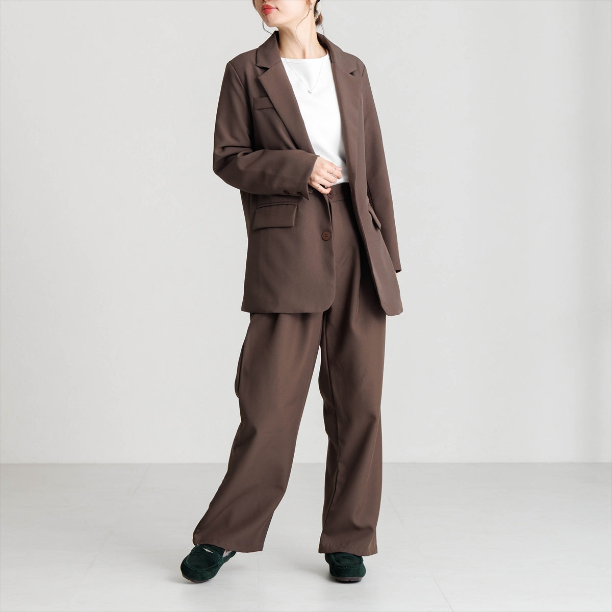 【26AW】メタルポイントふわふわモカシン/651332