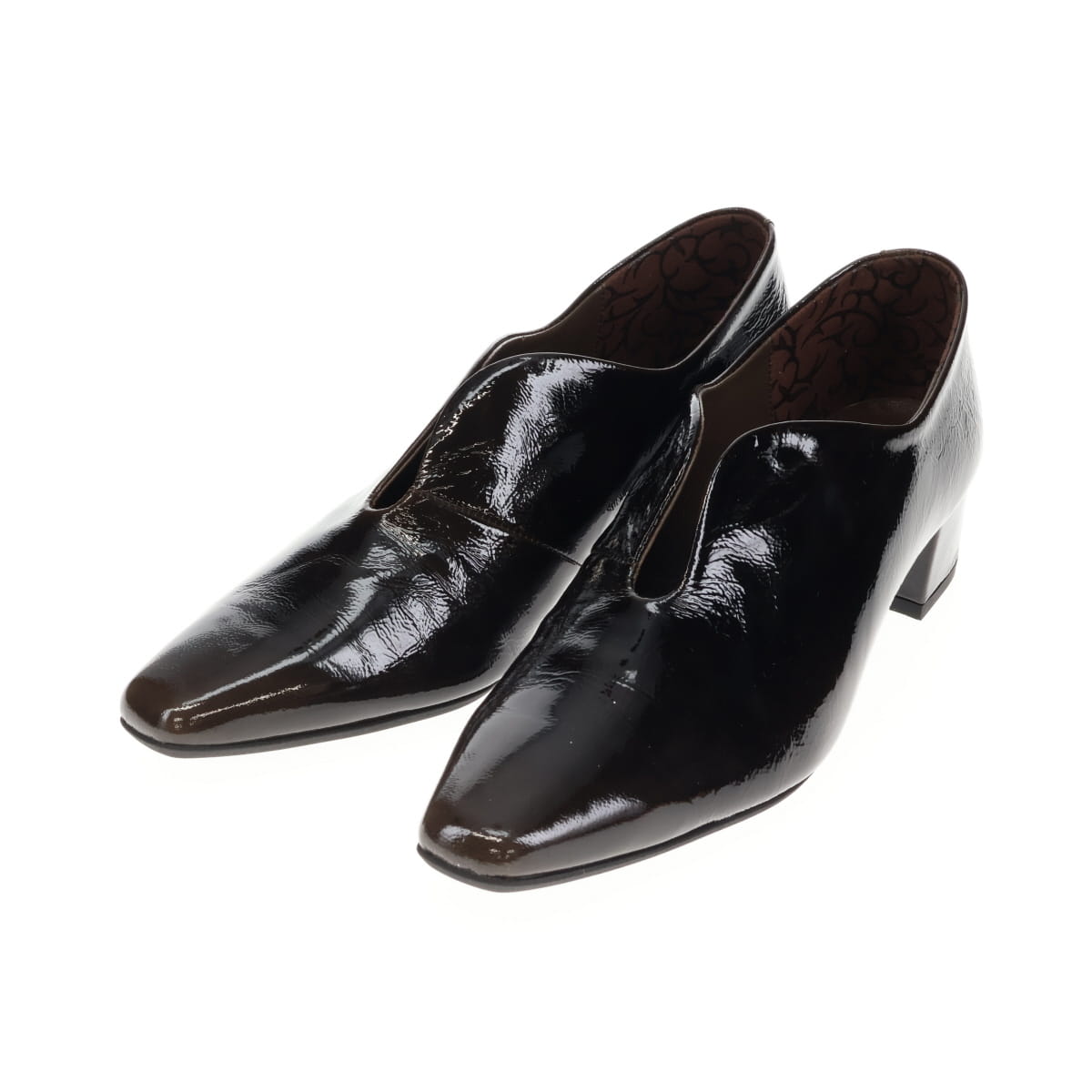 《予約／10月上旬入荷予定》【26AW】Uカットハイバンプシューズ/661313