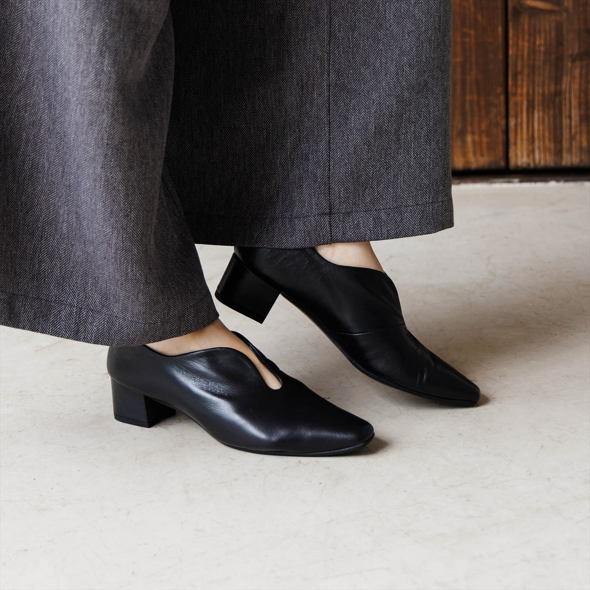 【26AW】Uカットハイバンプシューズ/661313
