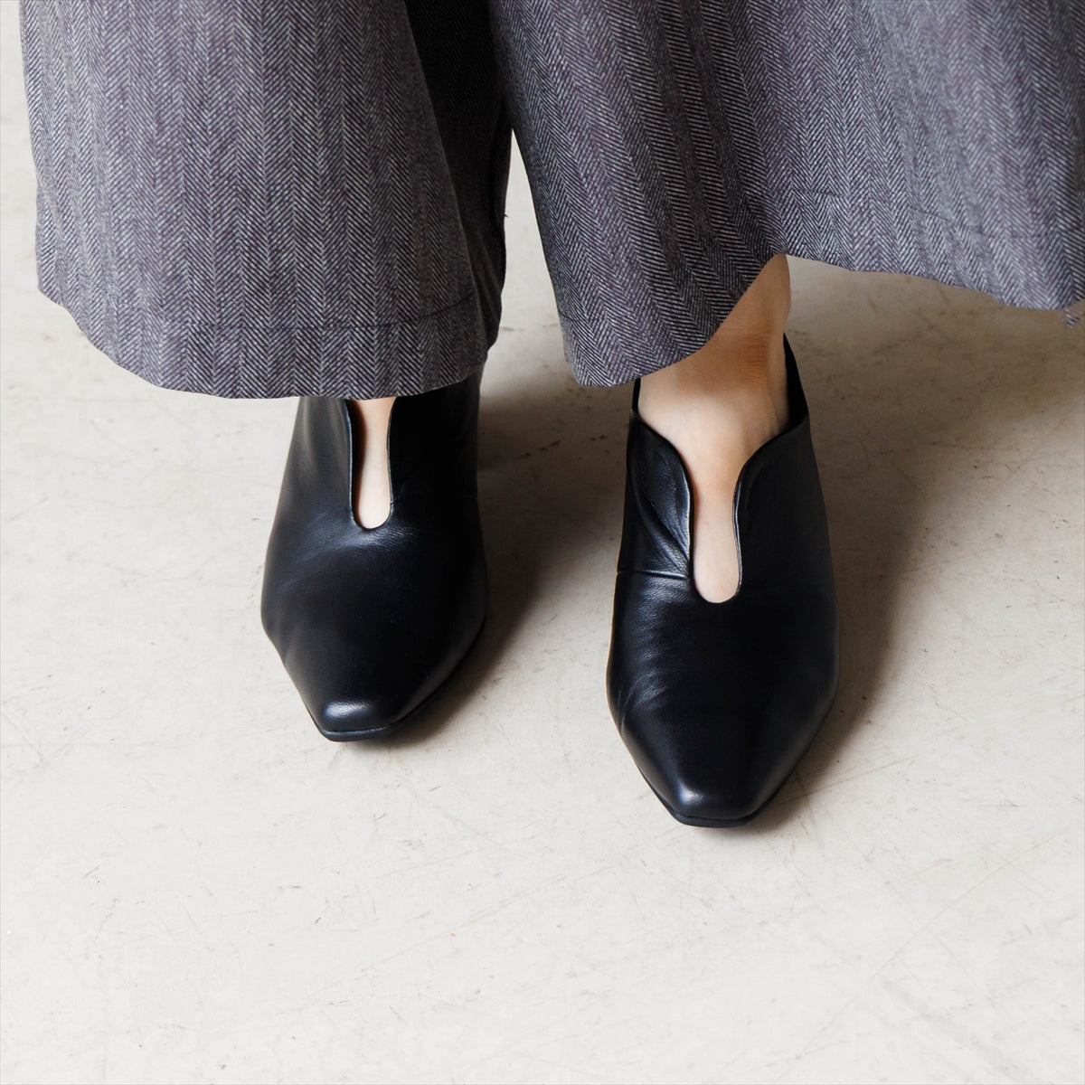 【26AW】Uカットハイバンプシューズ/661313