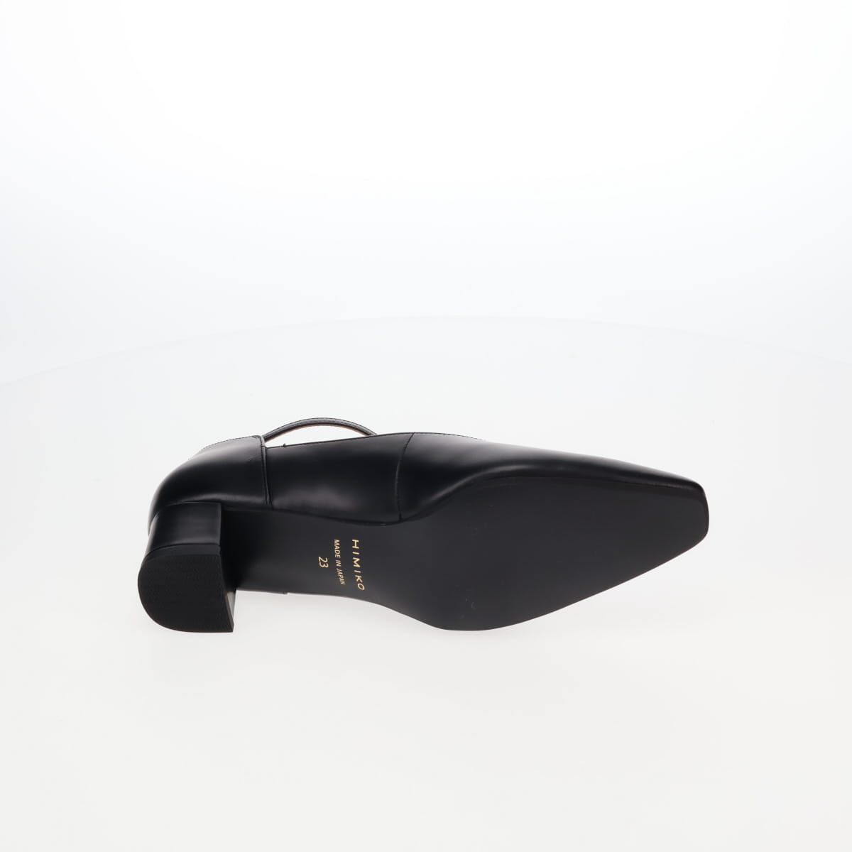 《予約／9月中旬入荷予定》【26AW】スクエアカットアンクルストラップパンプス/661328