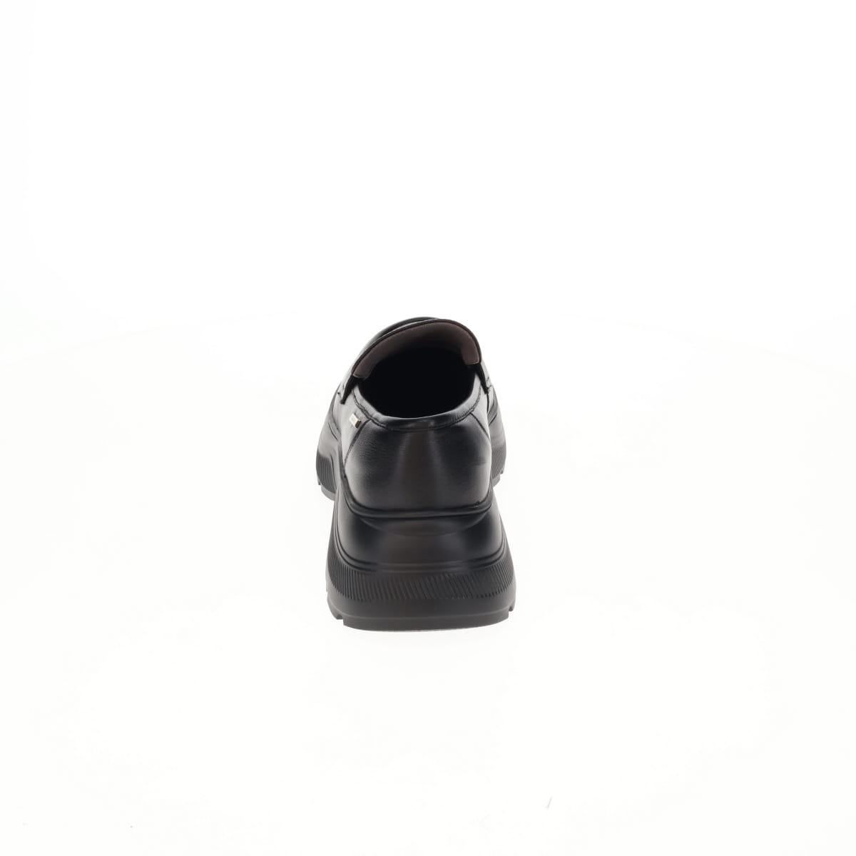 《予約／10月中旬入荷予定》【26AW】スポーティーソールローファー/661336