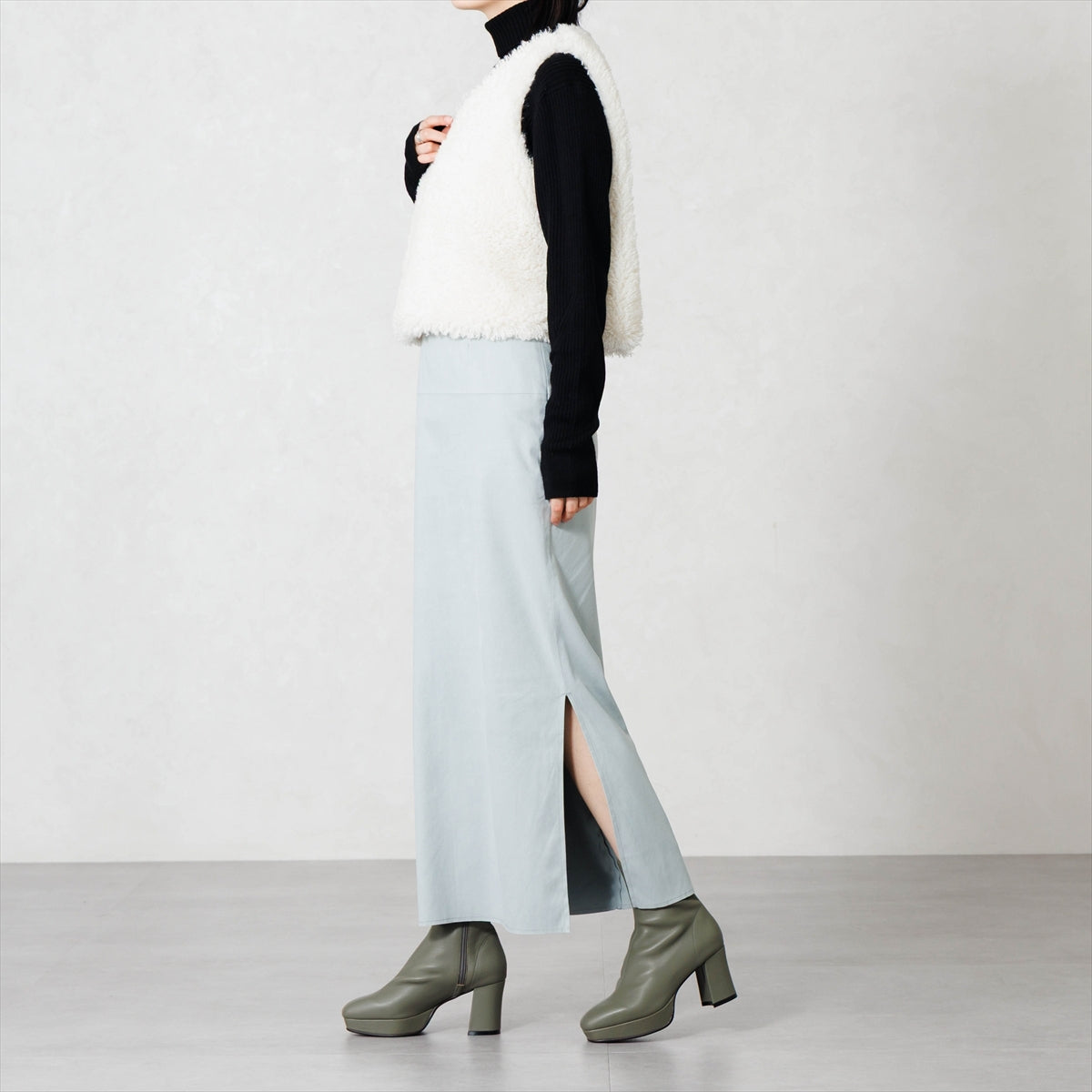 《予約／10月中旬入荷予定》【26AW】ストームストレッチレザーブーツ/661404