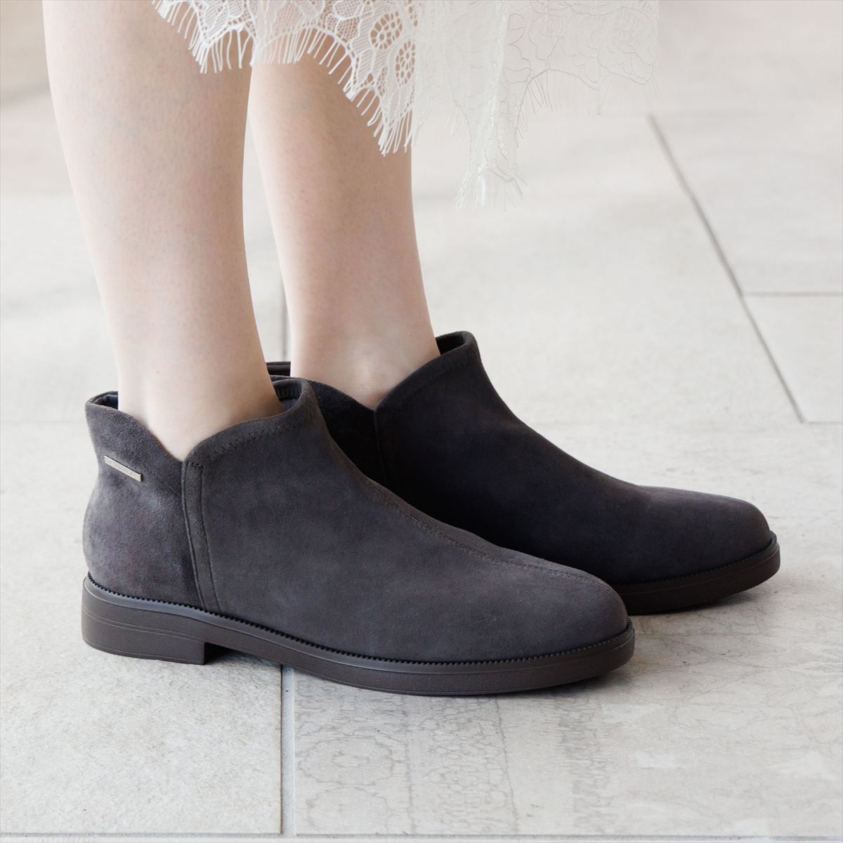 【26AW】【瞬間フィット】ハンズフリーショートブーツ/661421
