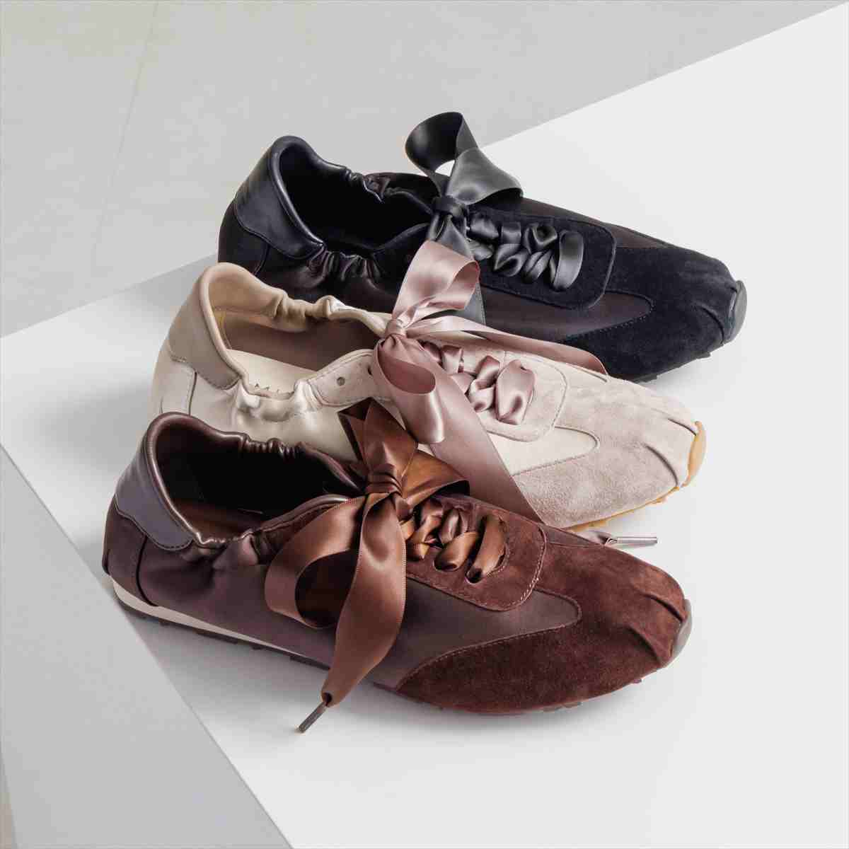 【26AW】2WAYレースフラットスニーカー/667102