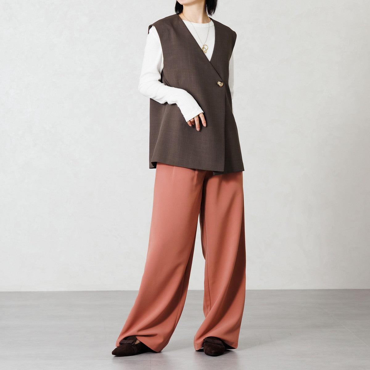 【26AW】リボンモチーフオペラシューズ/661318