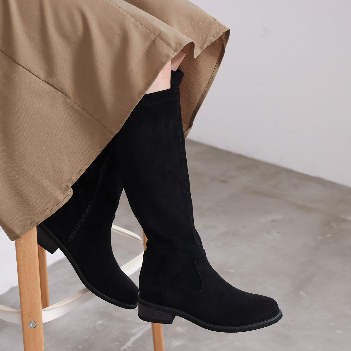 【26AW】ラウンドトゥストレッチロングブーツ/651424